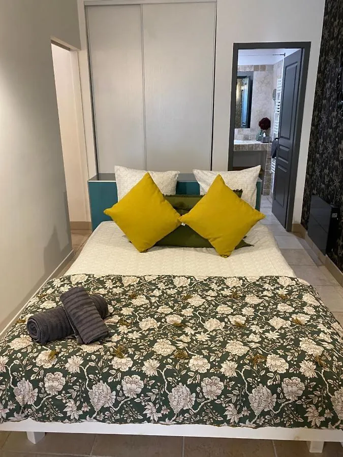 Le Loft City, Au Coeur Du Village Saint-Remy-de-Provence Apartment